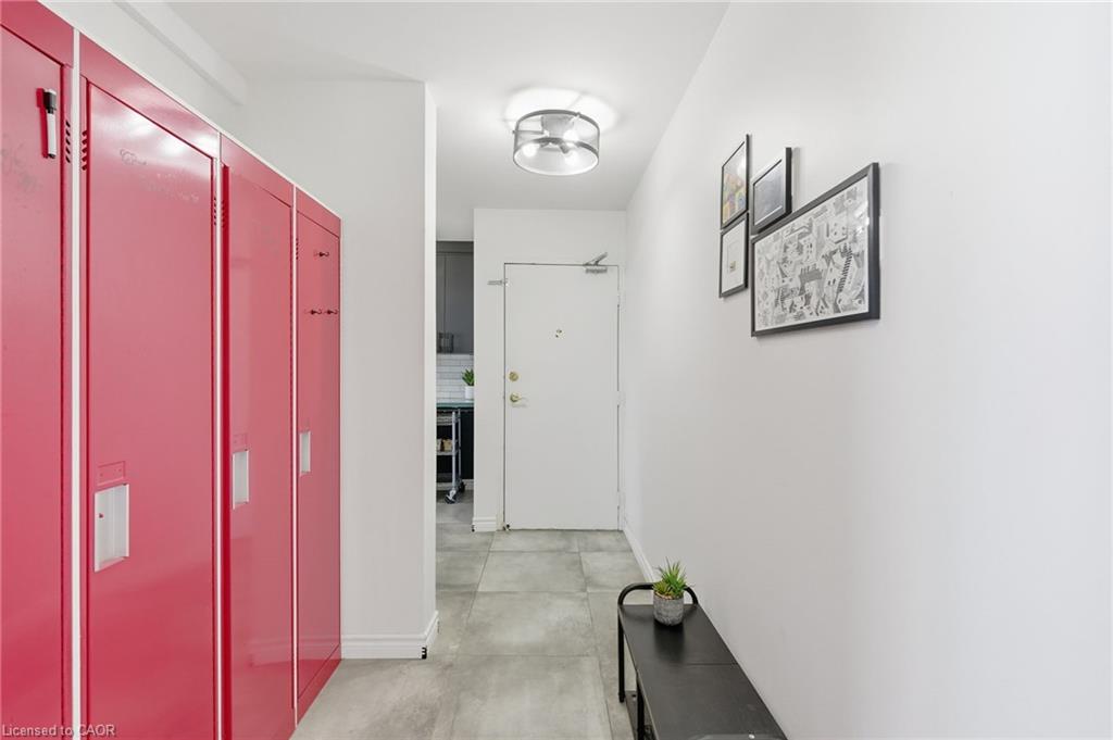1111-700 Dynes Road Property Photo 6