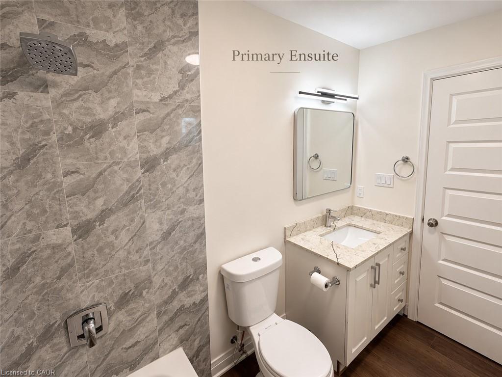 15 Keele Street Unit B Property Photo 11