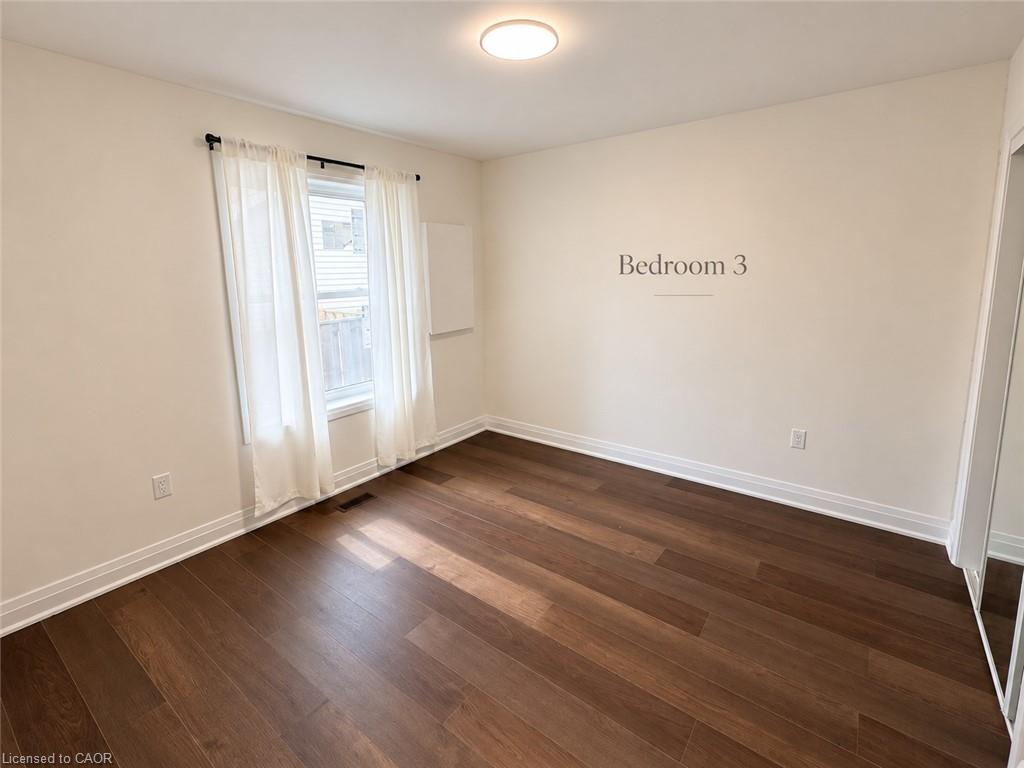 15 Keele Street Unit B Property Photo 17