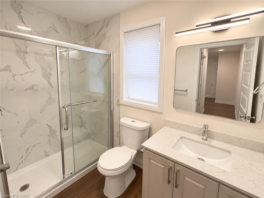 15 Keele Street Unit B Property Photo 21