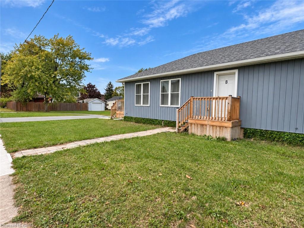 15 Keele Street Unit B Property Photo 28
