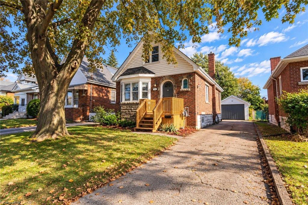 75 Barons Avenue Property Photo 1