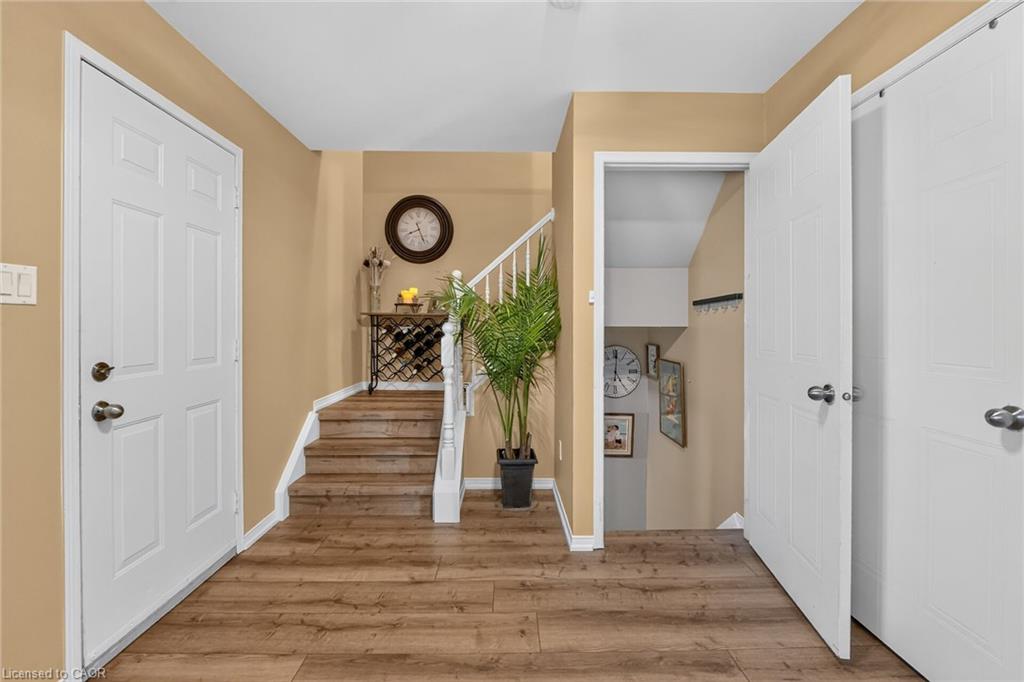 11 Hedge Lawn Drive Property Photo 16