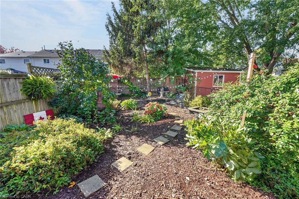 11 Hedge Lawn Drive Property Photo 41