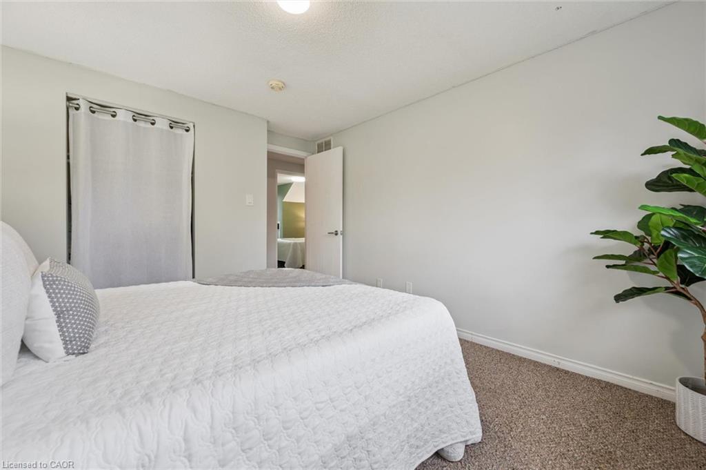 41 Grandridge Crescent Property Photo 23