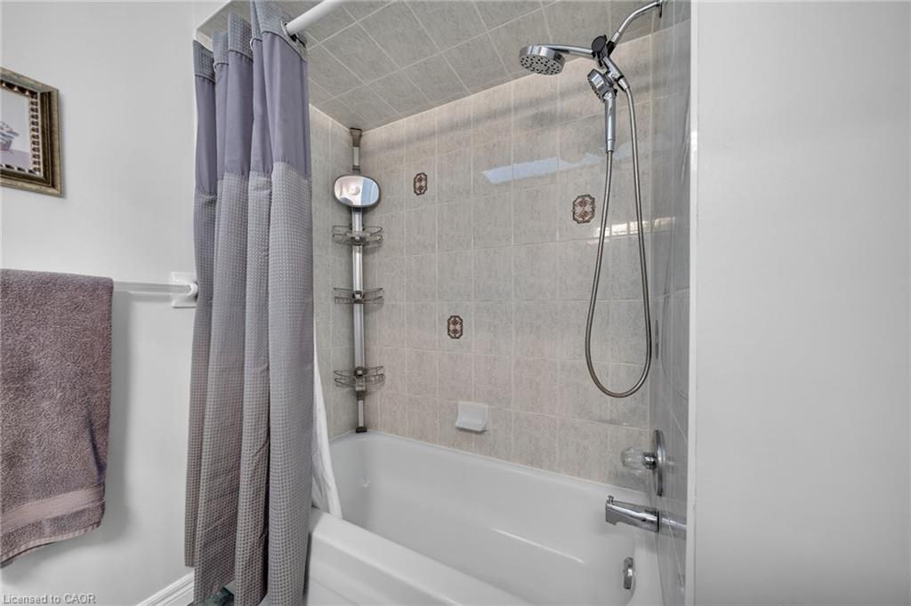 8 Cayley Court Property Photo 25
