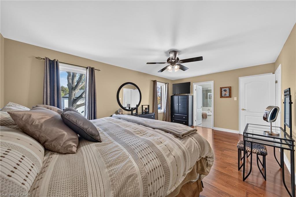 8 Cayley Court Property Photo 29