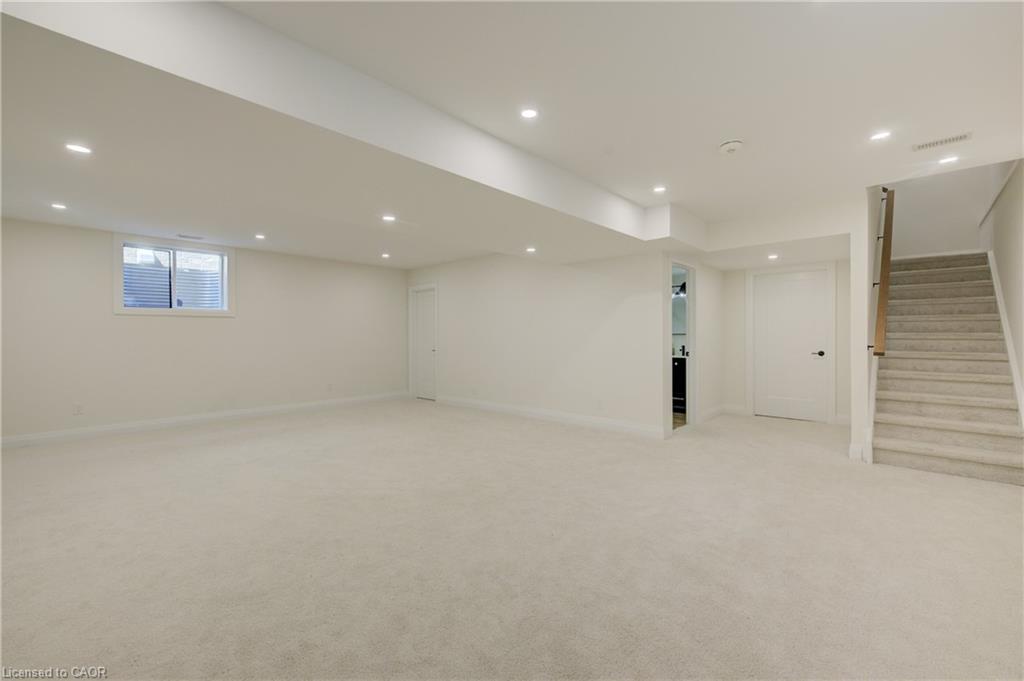 67 Weymouth Street Property Photo 24