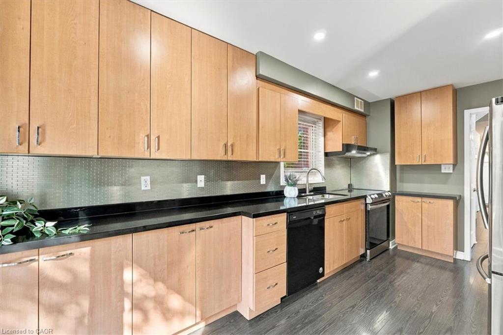 5732 Bell Harbour Drive Property Photo 8