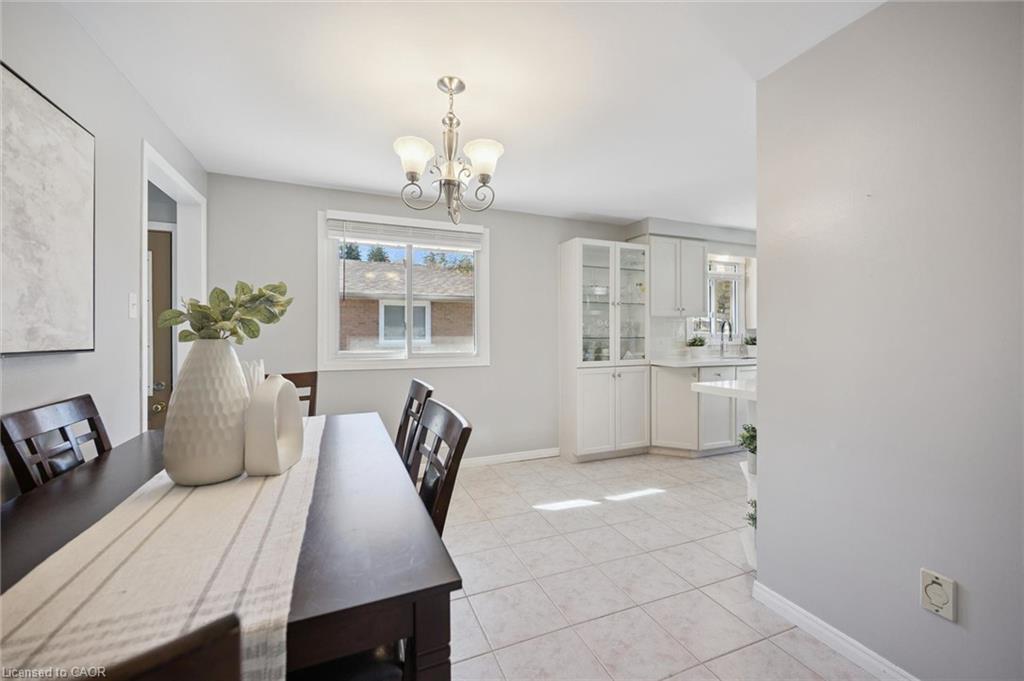 11 Caledon Court Property Photo 12