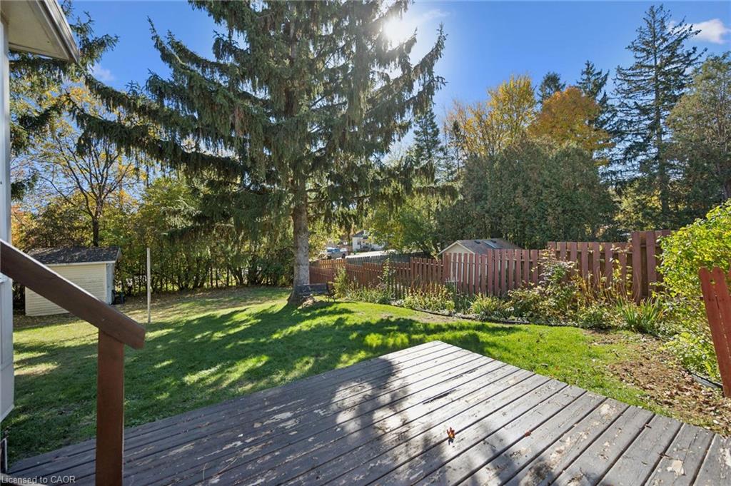 11 Caledon Court Property Photo 35