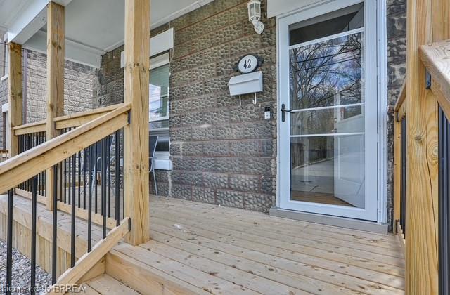 42 Spring Street Property Photo 3