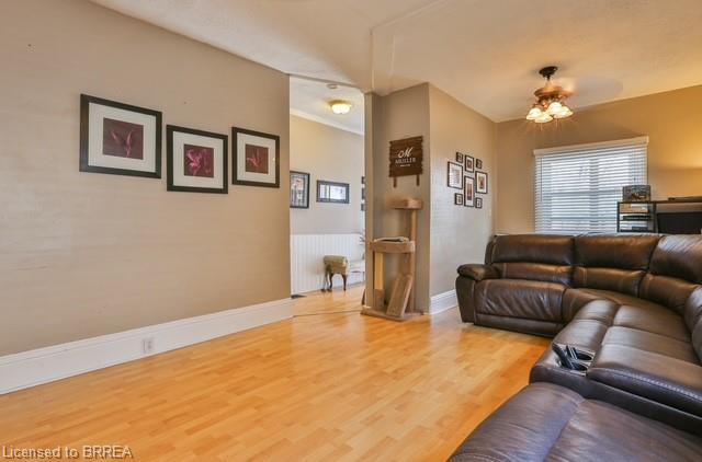 42 Spring Street Property Photo 6