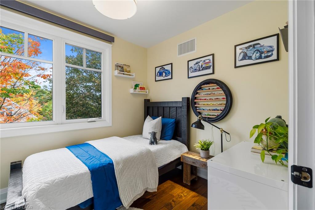 36 Earl Street Property Photo 20