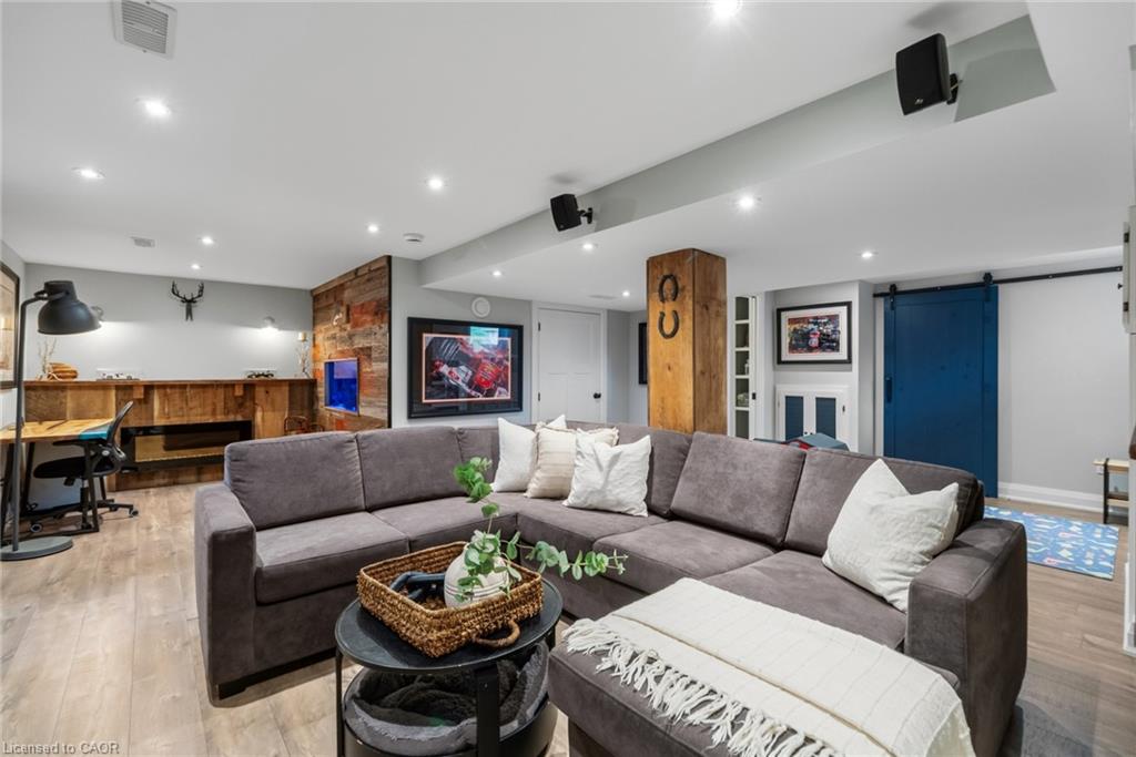 36 Earl Street Property Photo 24