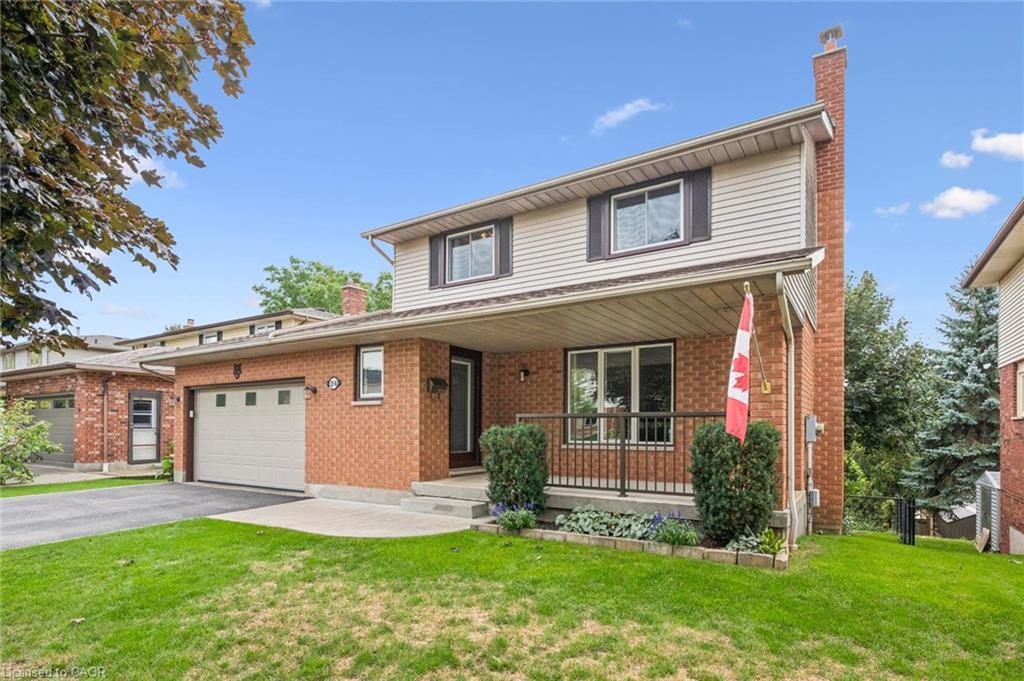 24 Greenwich Drive Property Photo 1