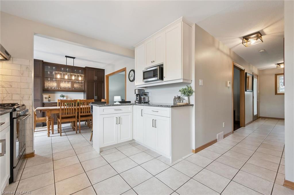 24 Greenwich Drive Property Photo 14