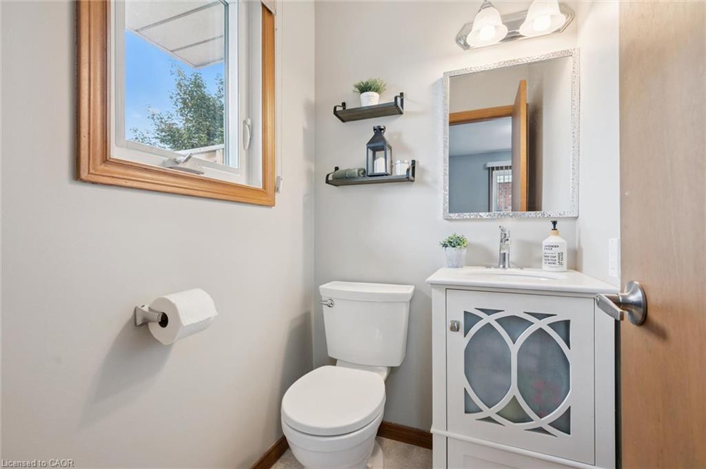 24 Greenwich Drive Property Photo 16