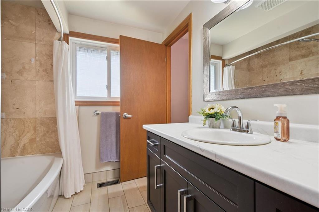 24 Greenwich Drive Property Photo 19