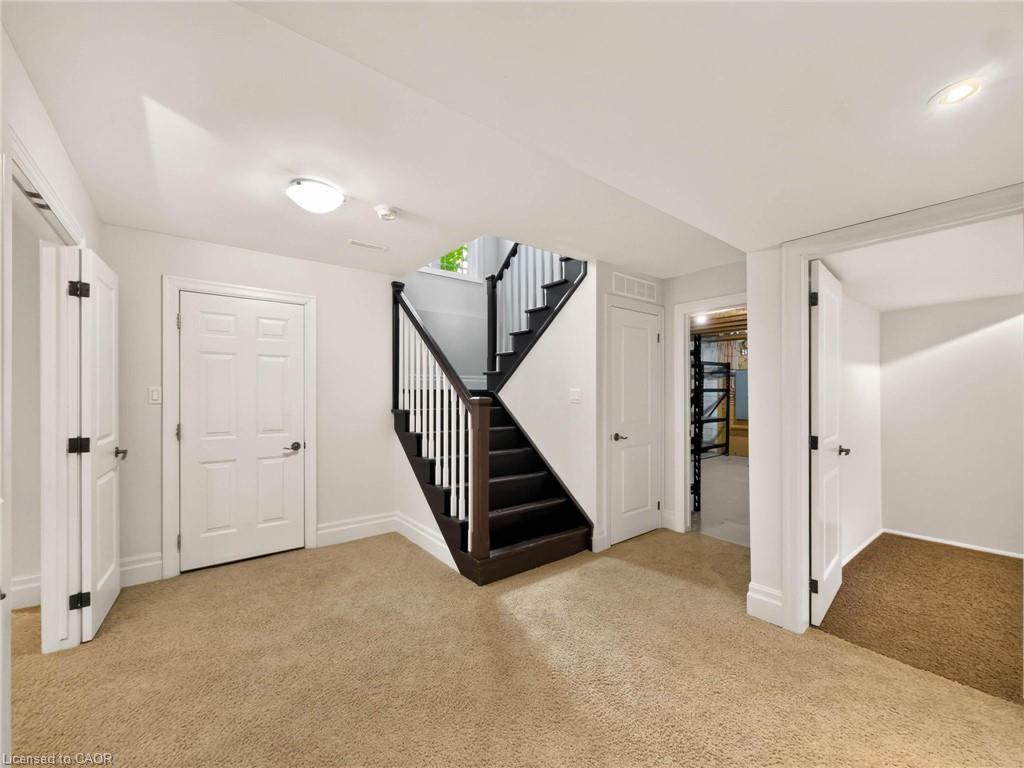 991 Glenwood Avenue Property Photo 34