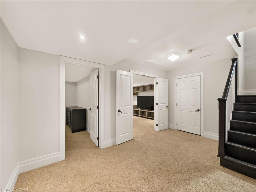 991 Glenwood Avenue Property Photo 35