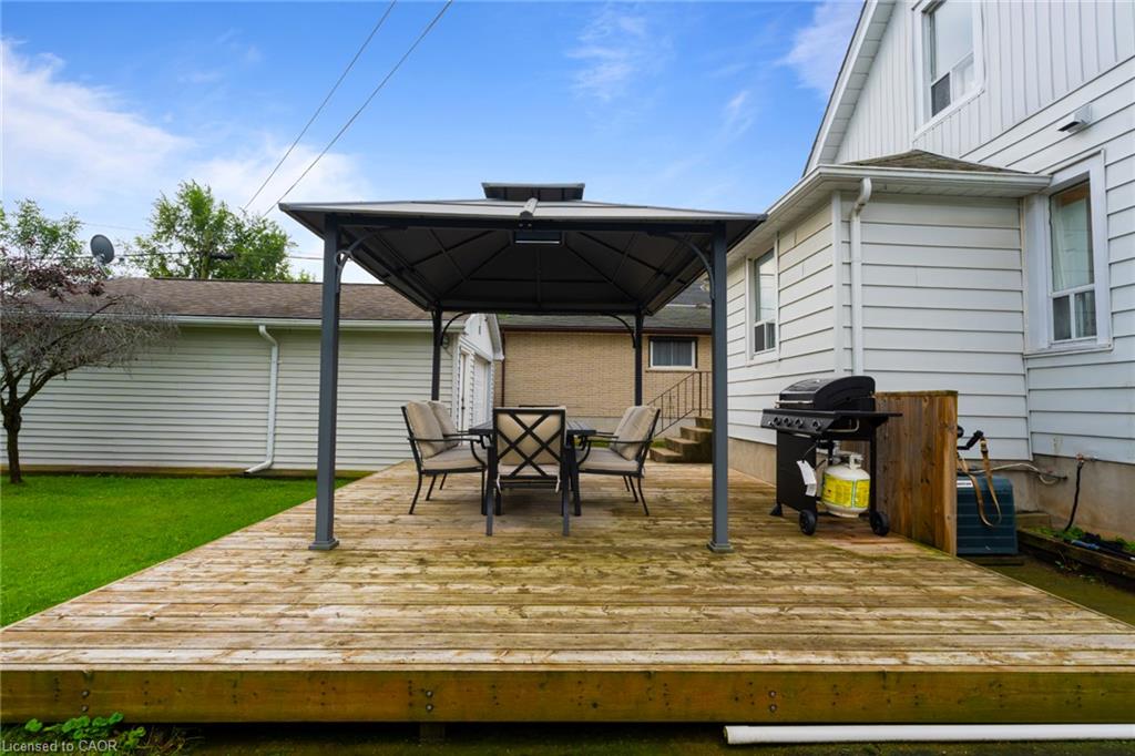 3 1/2 Dundonald Street Property Photo 34