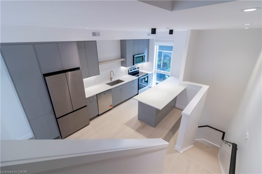 114 Madison Avenue S Unit 6 Property Photo 15