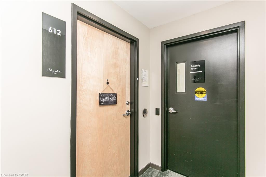 2903-60 Charles Street W Property Photo 36
