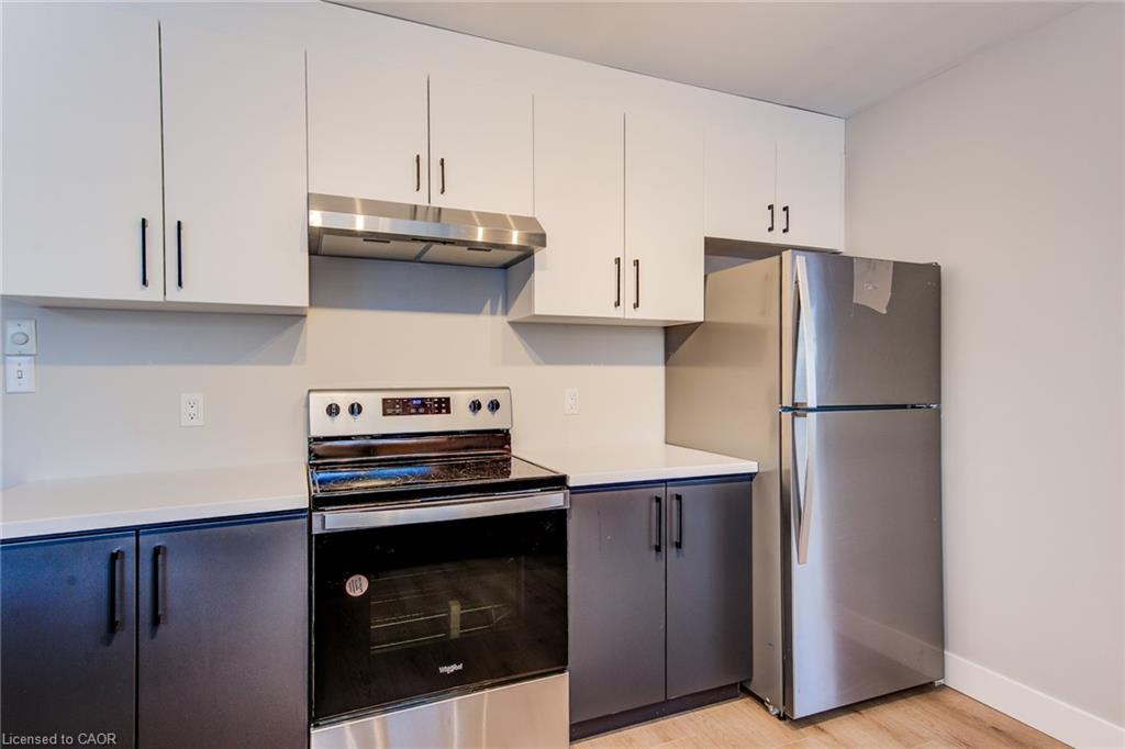 332 Longfellow Drive Property Photo 4
