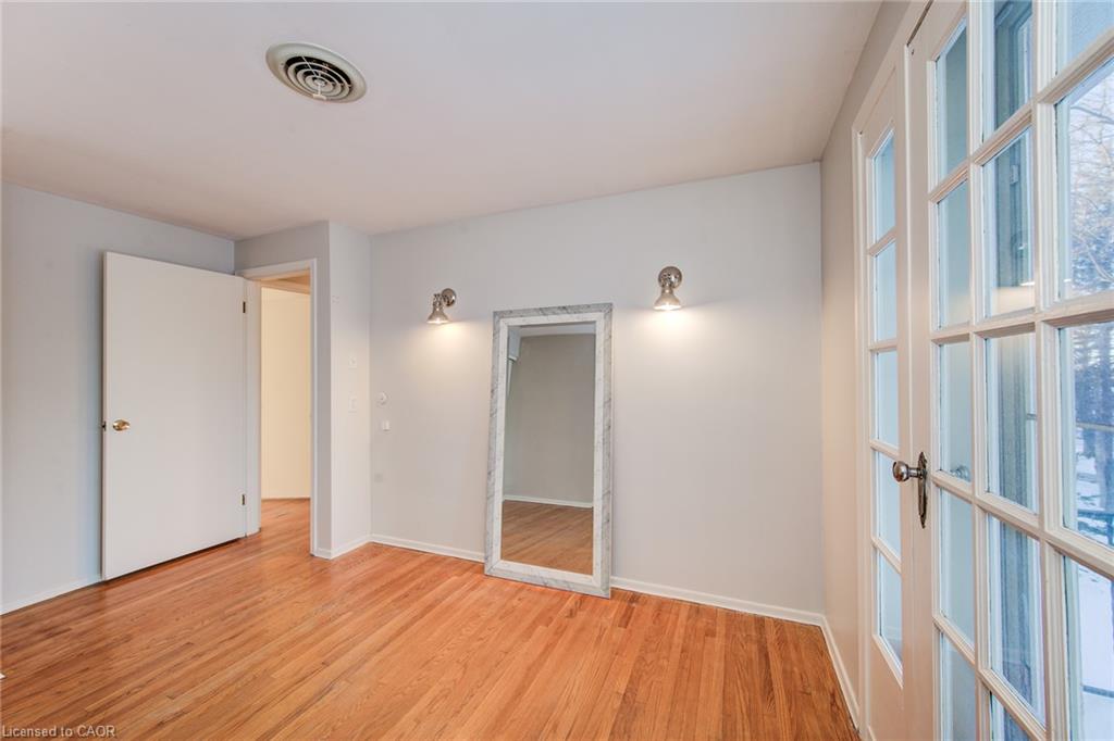 332 Longfellow Drive Property Photo 16