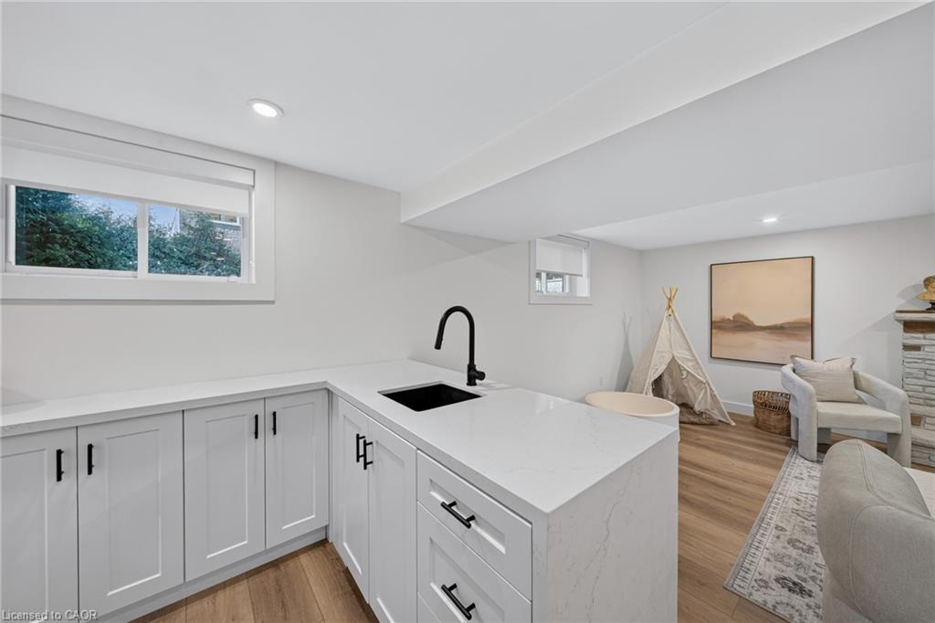 2141 Herridge Drive Property Photo 28
