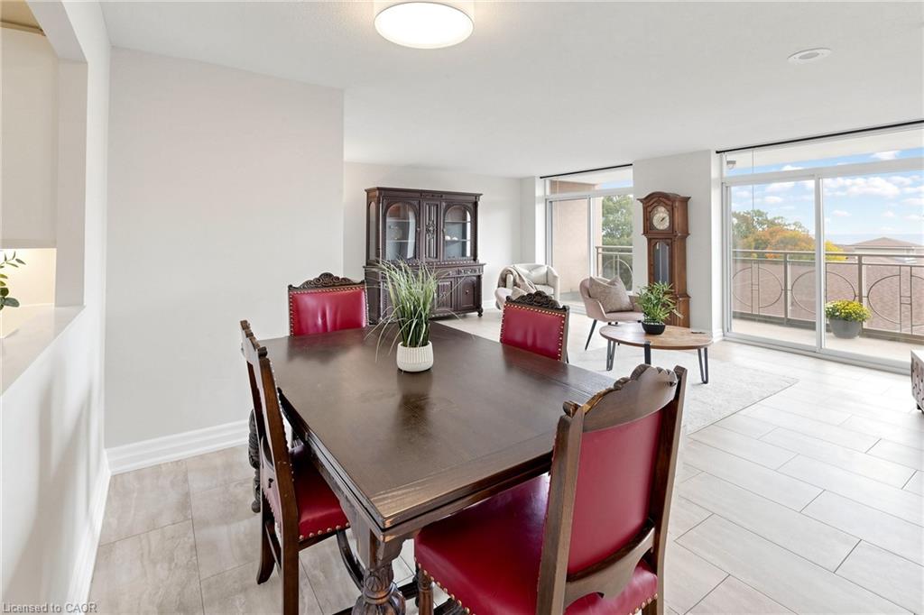 2416-100 Burloak Drive Property Photo 14