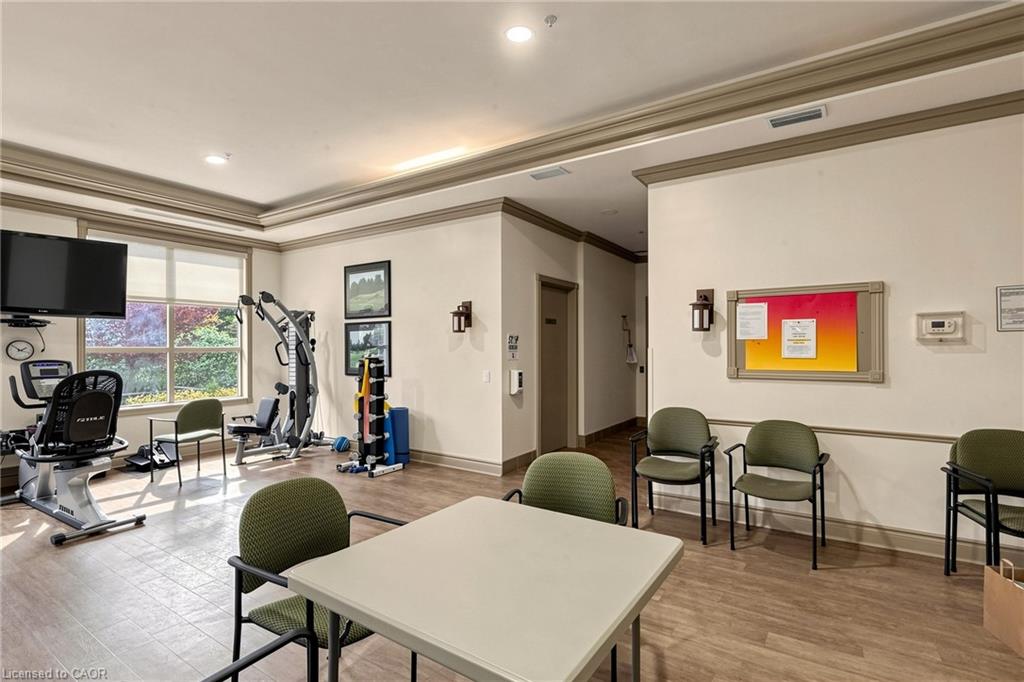 2416-100 Burloak Drive Property Photo 34