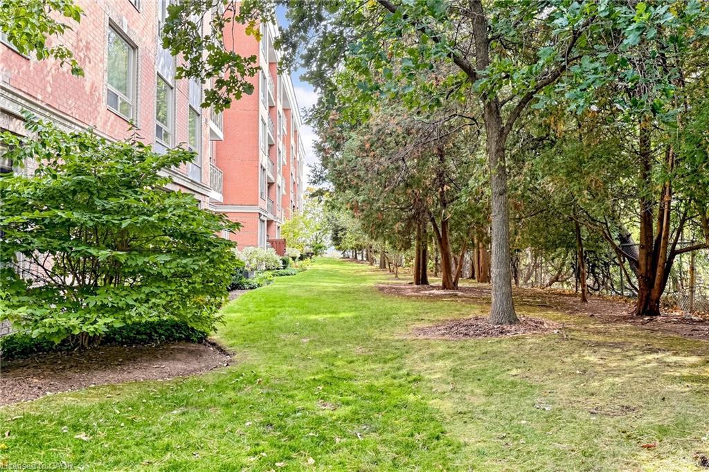 2416-100 Burloak Drive Property Photo 44
