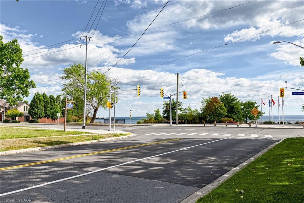 2416-100 Burloak Drive Property Photo 46