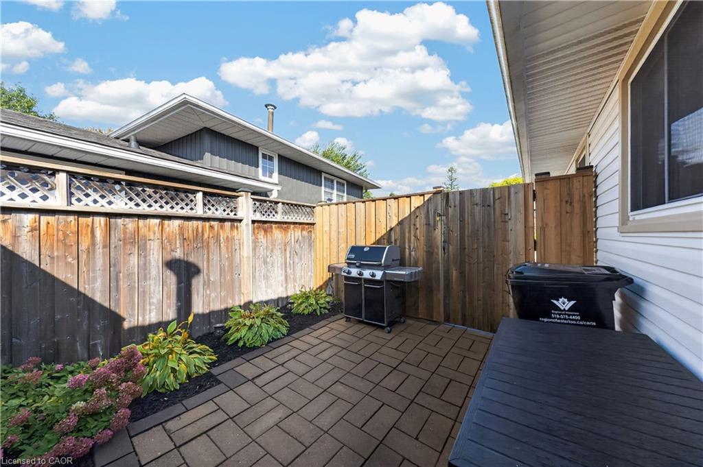 111 Kingswood Drive Property Photo 15