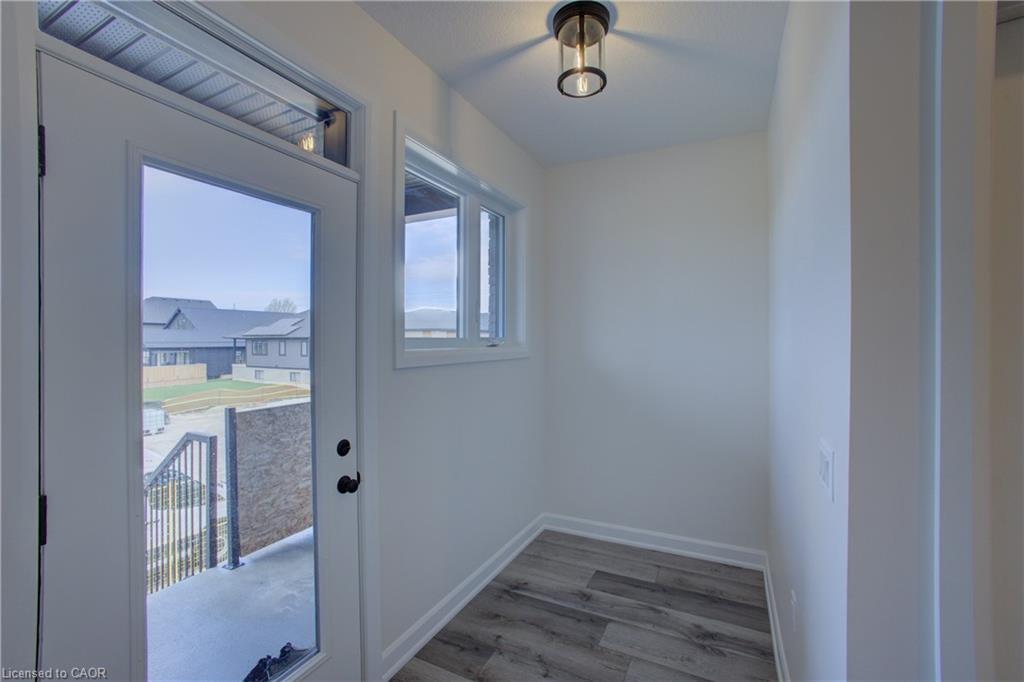 5-440 Wellington Street E Property Photo 5