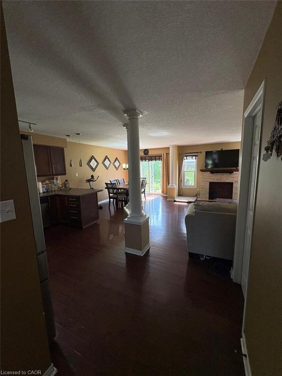 304 Purple Sage Crescent Property Photo 3