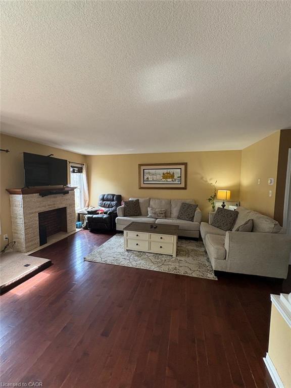 304 Purple Sage Crescent Property Photo 4