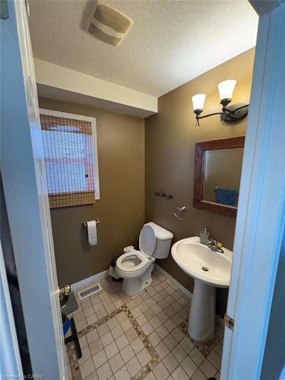 304 Purple Sage Crescent Property Photo 8