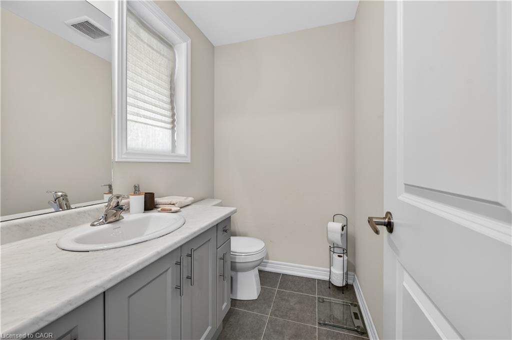 13-19 Picardy Drive Property Photo 27