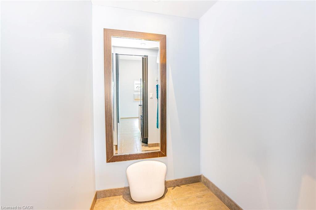 2525 Prince Michael Drive Property Photo 17