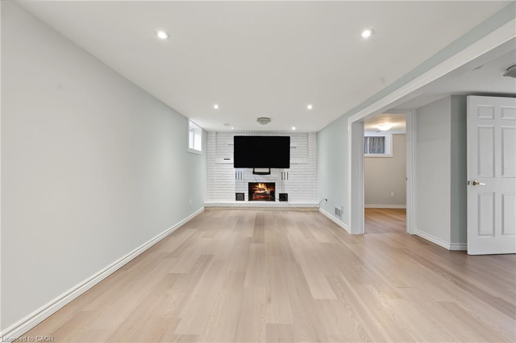 8 Valanna Court Property Photo 25