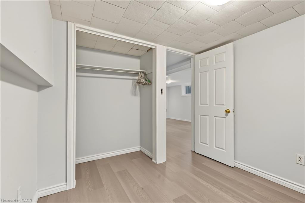8 Valanna Court Property Photo 28