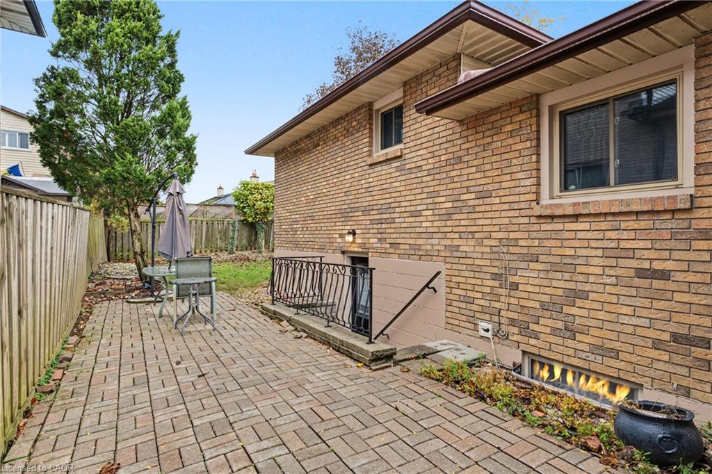 8 Valanna Court Property Photo 38