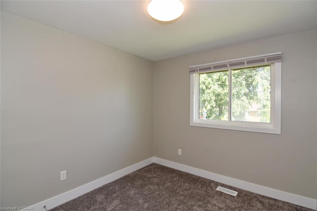 1 Southwood Crescent Property Photo 10