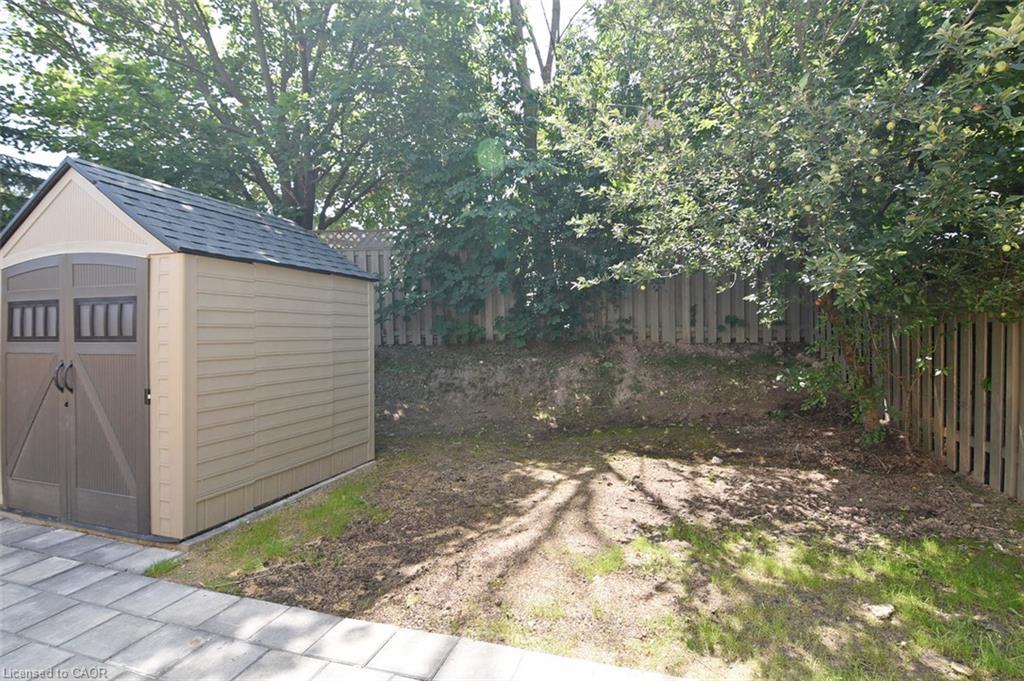 1 Southwood Crescent Property Photo 26