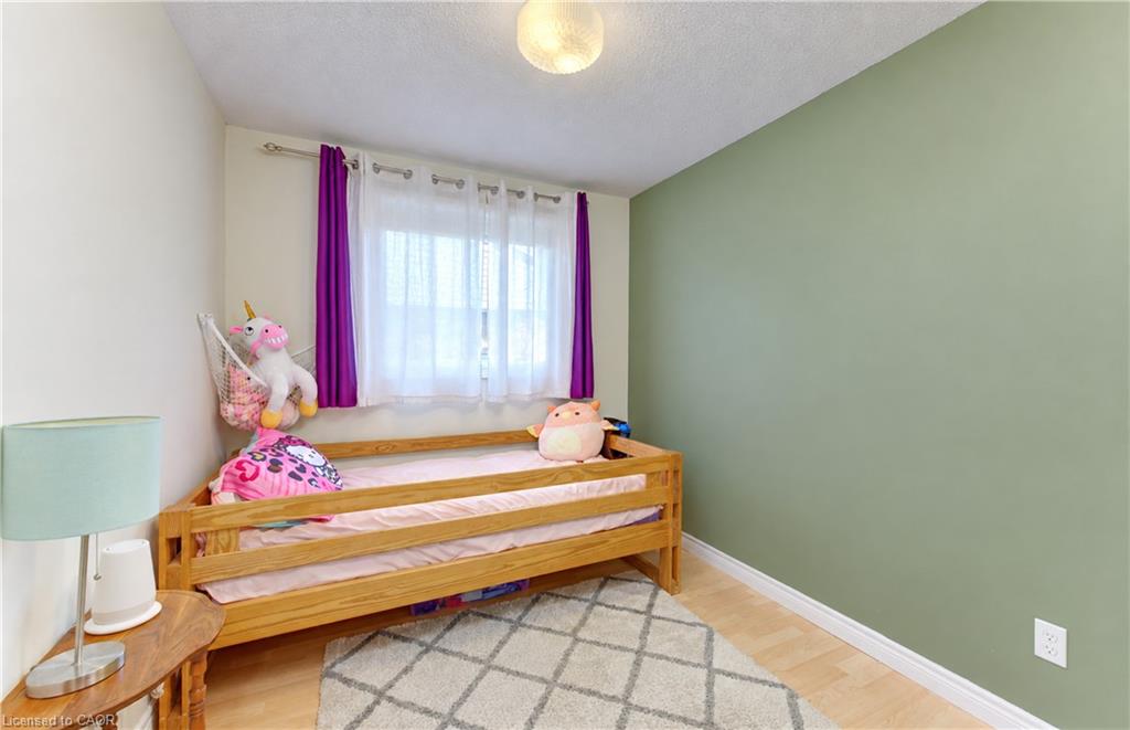 102 Toynbee Crescent Property Photo 23