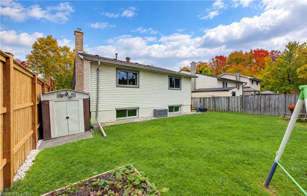 102 Toynbee Crescent Property Photo 36