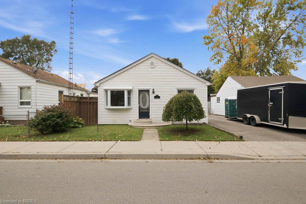 69 Sixth Avenue Property Photo 6